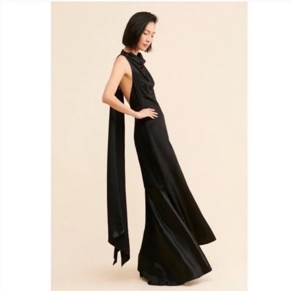 ELLIAT | Barcelona Satin Maxi Dress - Picture 6 of 15